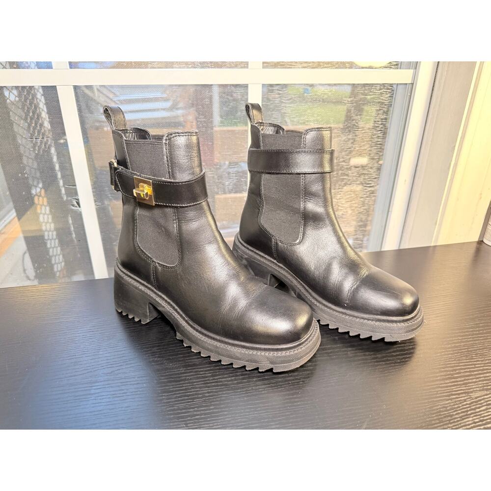 Steve Madden Black Leather Chelsea Combat Ankle Boots Buckle Lug Sole Womens 7
